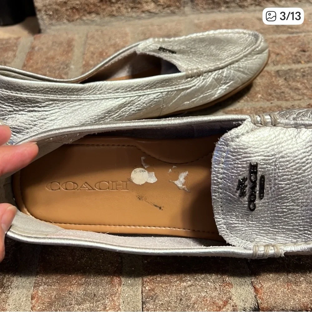 Coach Mary Lock Up Silver slip on Loafers size 8.5B - Picture 3 of 12